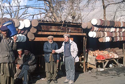 Hunza hat salesman